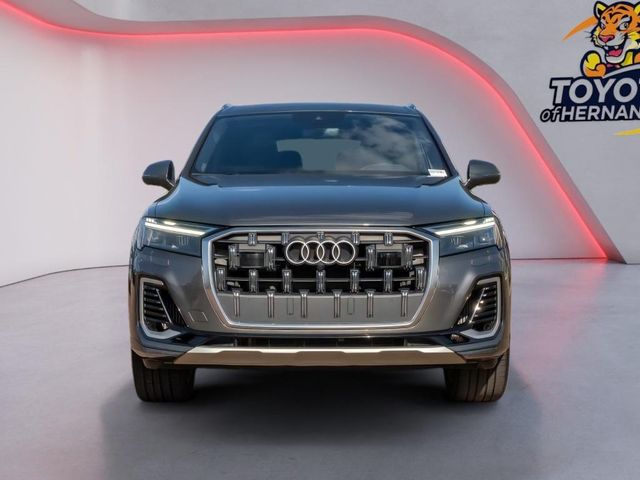 2025 Audi Q7 Premium Plus