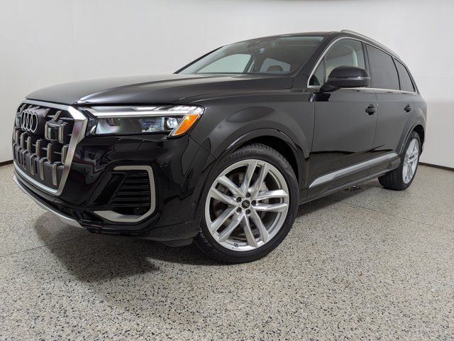 2025 Audi Q7 Premium Plus