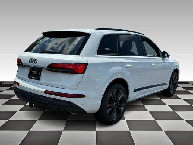 2025 Audi Q7 Premium Plus