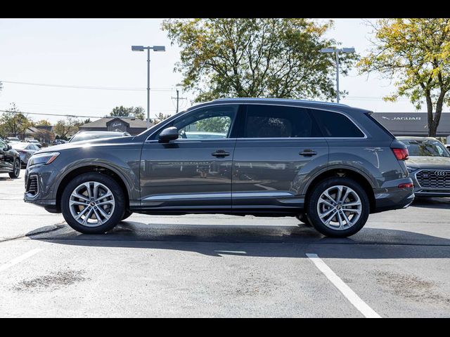 2025 Audi Q7 Premium Plus