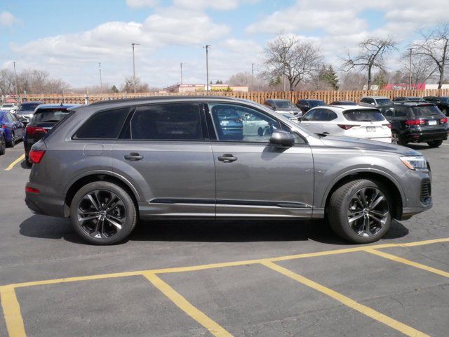 2025 Audi Q7 Premium Plus