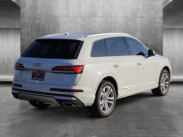 2025 Audi Q7 Premium Plus