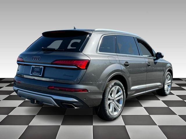 2025 Audi Q7 Premium Plus