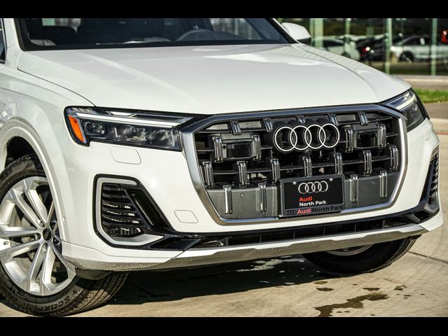 2025 Audi Q7 Premium Plus