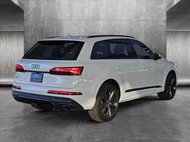 2025 Audi Q7 Premium Plus