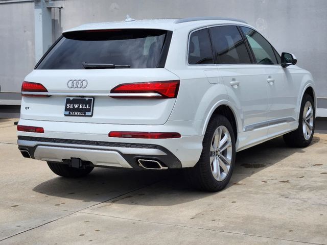 2025 Audi Q7 Premium Plus