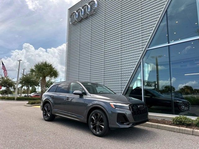 2025 Audi Q7 Premium Plus