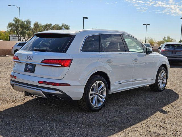 2025 Audi Q7 Premium Plus