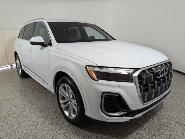 2025 Audi Q7 Premium Plus