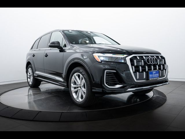 2025 Audi Q7 Premium Plus