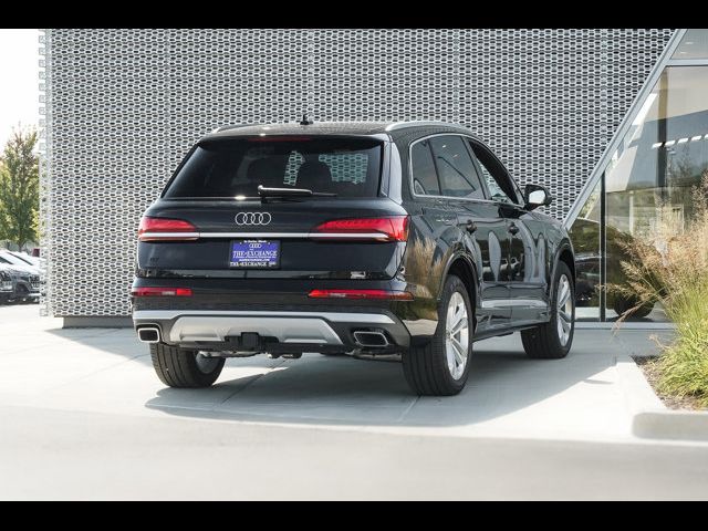 2025 Audi Q7 Premium Plus