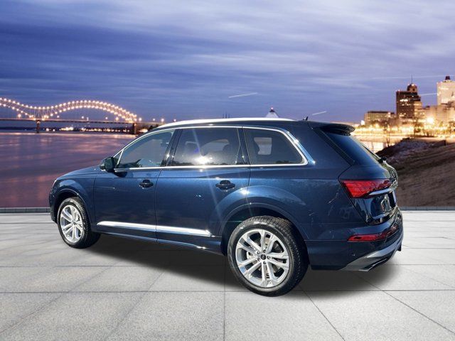 2025 Audi Q7 Premium Plus