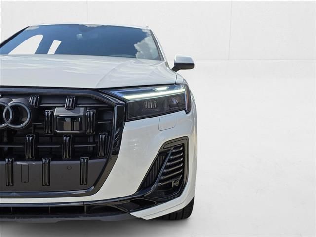2025 Audi Q7 Premium Plus