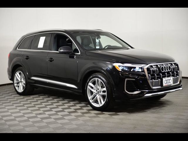 2025 Audi Q7 Premium Plus