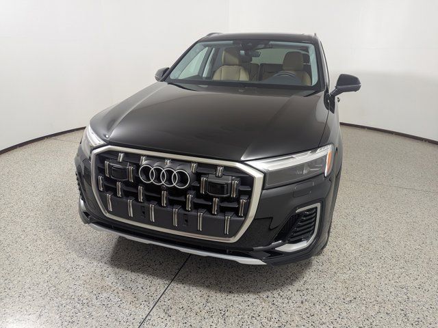 2025 Audi Q7 Premium Plus
