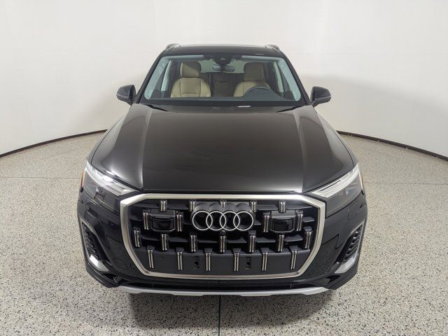 2025 Audi Q7 Premium Plus
