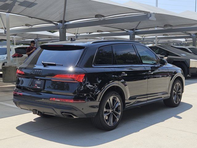 2025 Audi Q7 Premium Plus