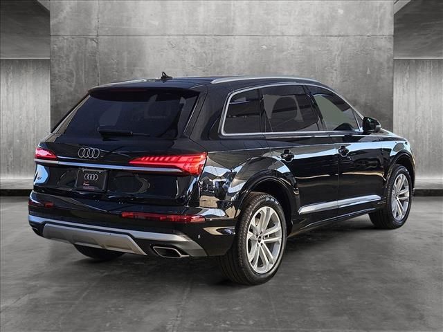 2025 Audi Q7 Premium Plus