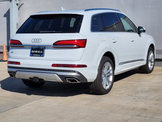 2025 Audi Q7 Premium Plus