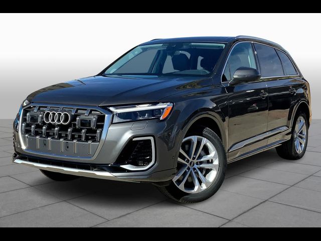 2025 Audi Q7 Premium Plus