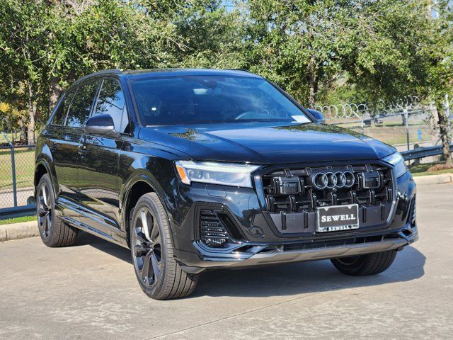 2025 Audi Q7 Premium Plus