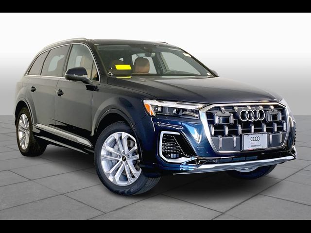 2025 Audi Q7 Premium Plus