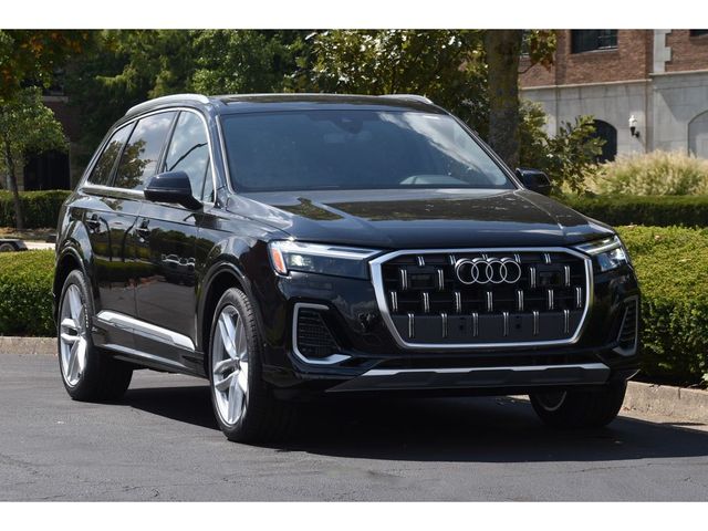 2025 Audi Q7 Premium Plus