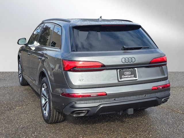 2025 Audi Q7 Premium Plus