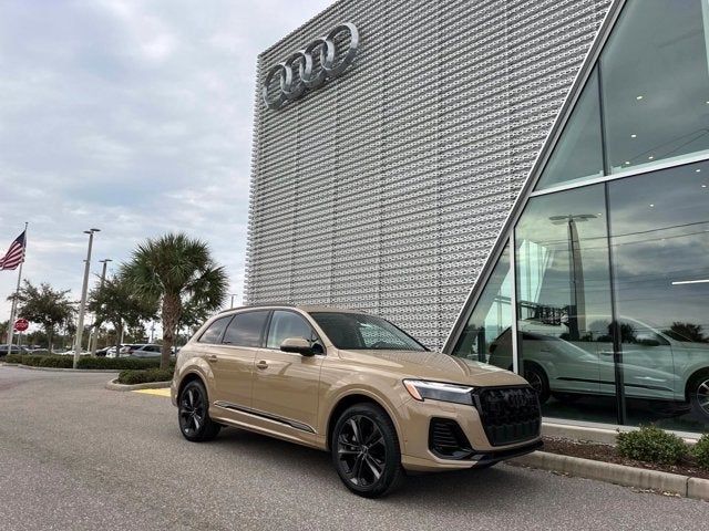 2025 Audi Q7 Premium Plus