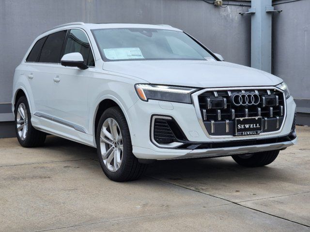 2025 Audi Q7 Premium Plus