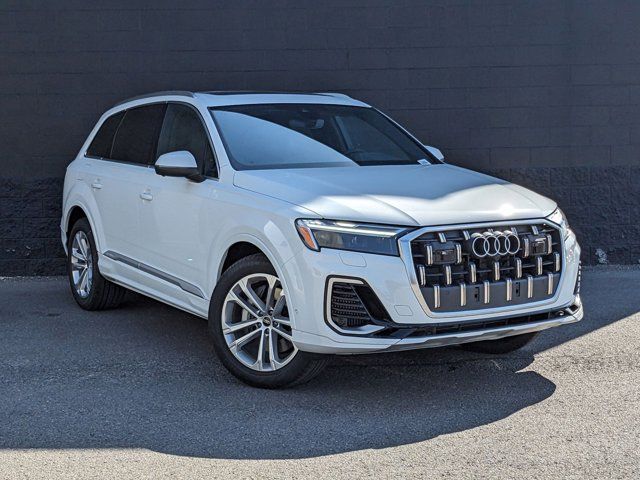 2025 Audi Q7 Premium Plus