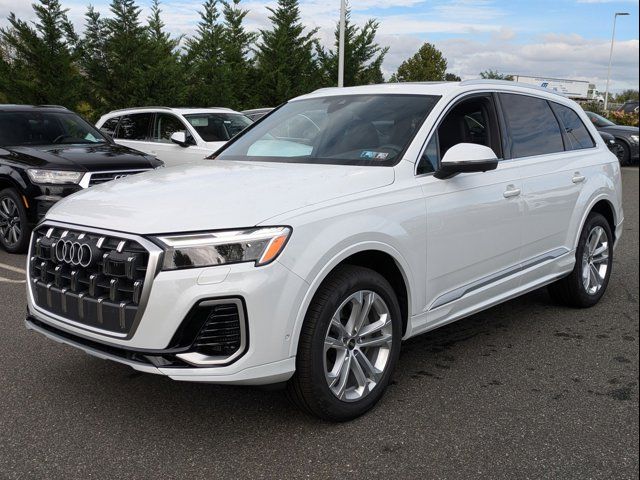 2025 Audi Q7 Premium Plus