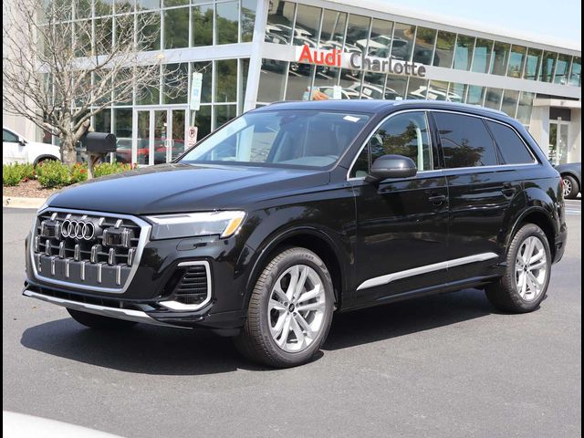 2025 Audi Q7 Premium Plus