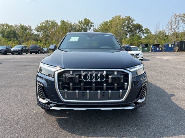 2025 Audi Q7 Premium Plus