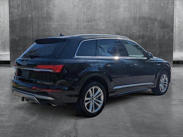 2025 Audi Q7 Premium Plus