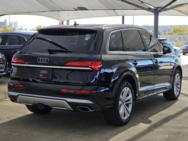 2025 Audi Q7 Premium Plus