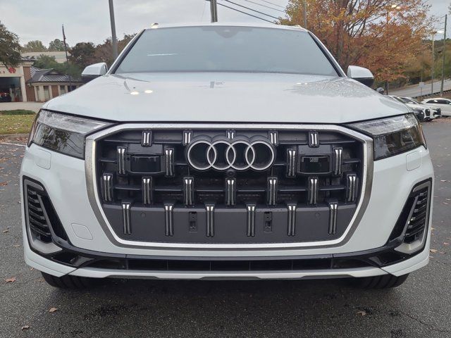 2025 Audi Q7 Premium Plus