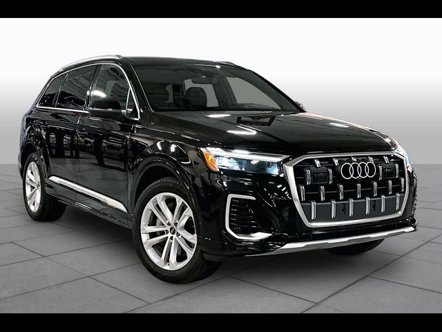 2025 Audi Q7 Premium Plus