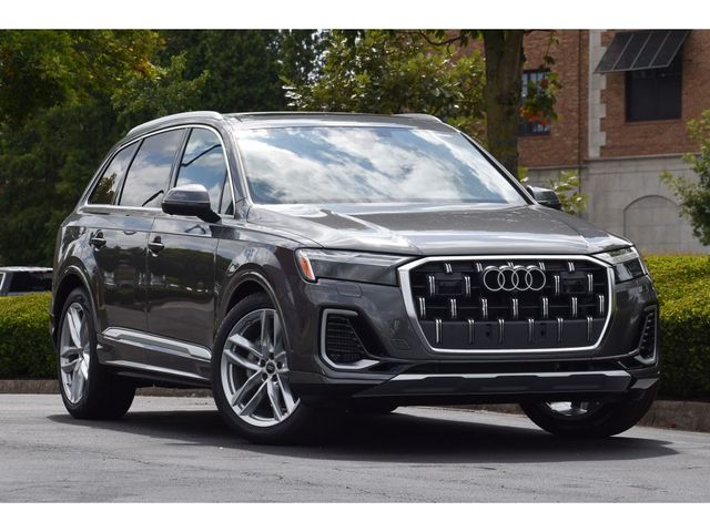 2025 Audi Q7 Premium Plus