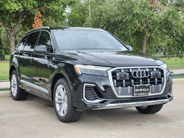 2025 Audi Q7 Premium Plus