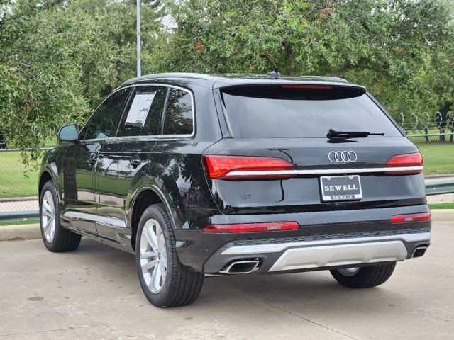 2025 Audi Q7 Premium Plus