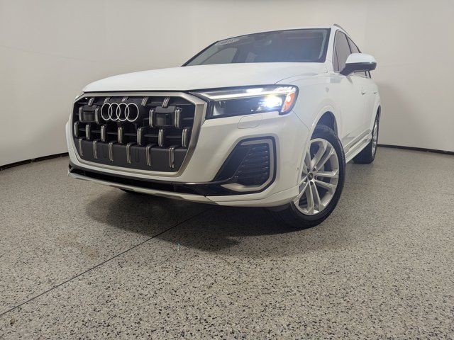 2025 Audi Q7 Premium Plus