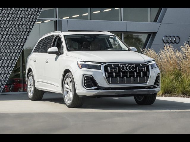 2025 Audi Q7 Premium Plus