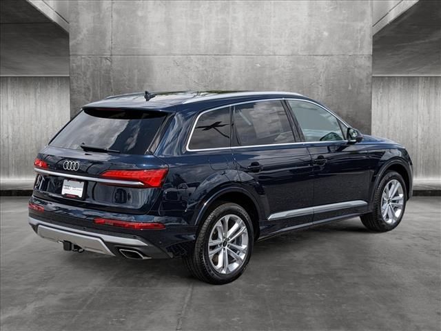 2025 Audi Q7 Premium Plus