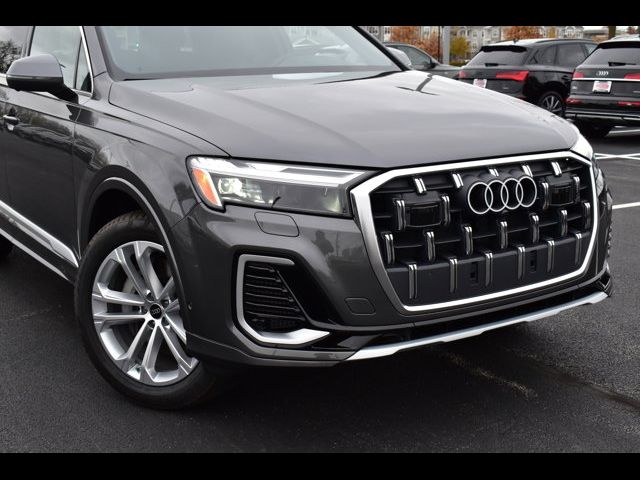 2025 Audi Q7 Premium Plus