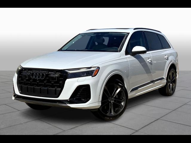 2025 Audi Q7 Premium Plus