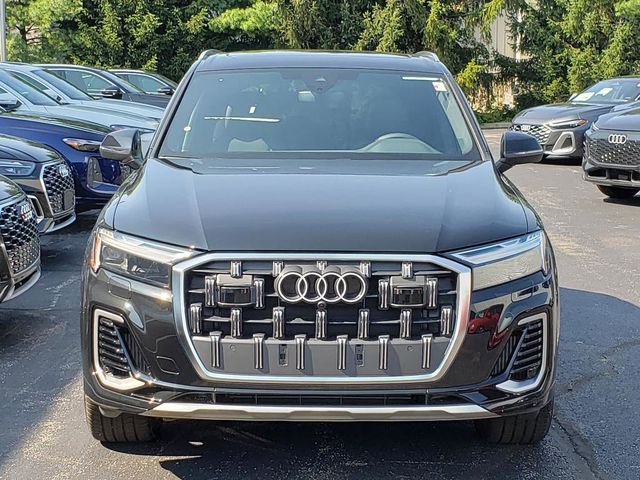 2025 Audi Q7 Premium Plus