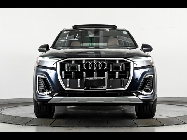 2025 Audi Q7 Premium Plus