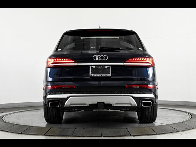 2025 Audi Q7 Premium Plus