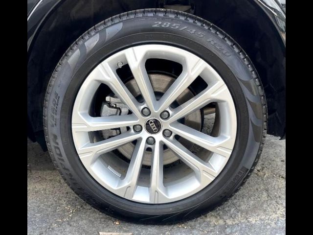 2025 Audi Q7 Premium Plus